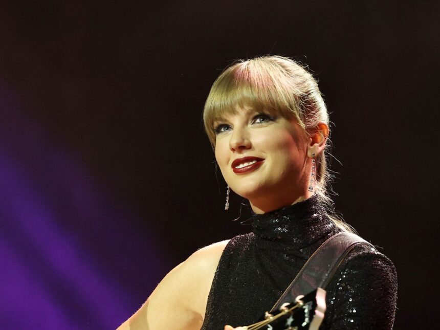 Taylor Swift announces eight new tour dates for The Eras Tour-awwaken.com